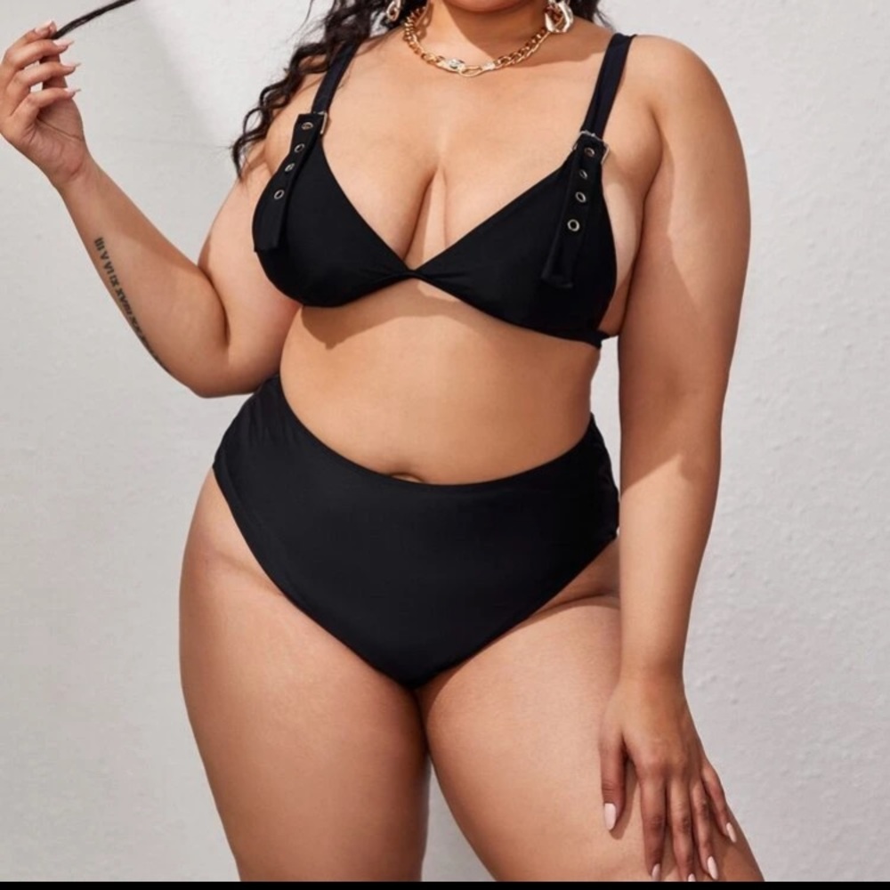 New Triangle Bikini Swimsuit